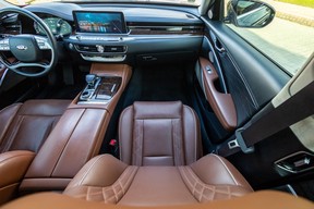 Kia K9 / K900 / Quoris 2020