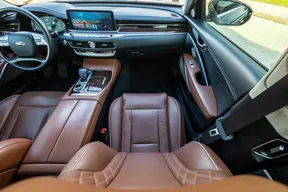 Kia K9 / K900 / Quoris 2020