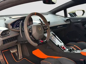 Lamborghini Huracán 2024