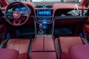 Bentley Bentayga 2024