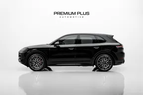 Porsche Cayenne GTS 2025