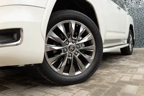 Toyota Land Cruiser 2023