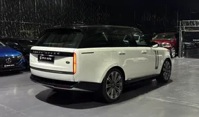 Land Rover Range Rover 2023