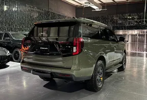 Ford Expedition 2025