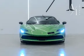 Ferrari SF90 Stradale 2021