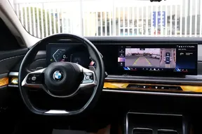 BMW 7 Series 735 2025