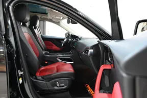 Jaguar F-Pace 2019