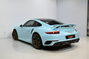 Porsche 911 Turbo S 2017