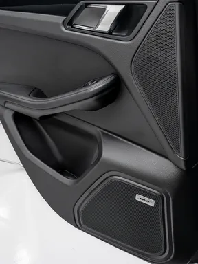 Porsche Macan T 2025