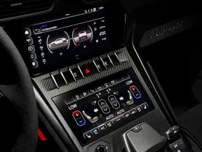 Lamborghini Urus 2024