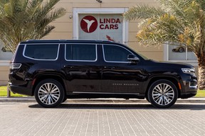 Jeep Grand Wagoneer 2023