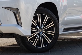Lexus LX 570 2018