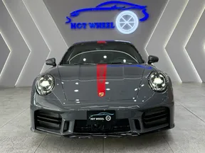 Porsche 911 Carrera 2025