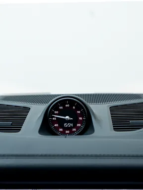 Porsche Cayenne GTS 2025
