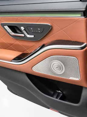Mercedes-Benz S-Class 580 L 2024