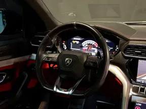Lamborghini Urus 2022