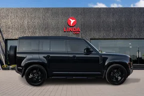 Land Rover Defender 110 2025