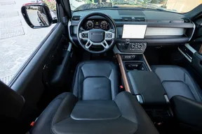 Land Rover Defender 90 2024