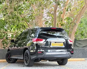 Nissan Pathfinder 2015