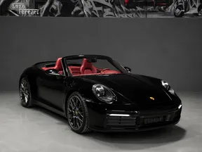 Porsche 911 Carrera 4 2023