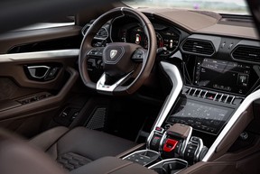 Lamborghini Urus 2024