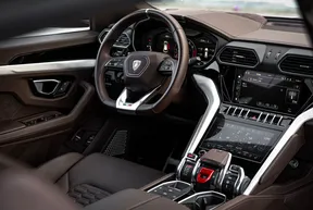Lamborghini Urus 2024