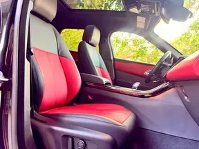 Land Rover Range Rover Velar 2025