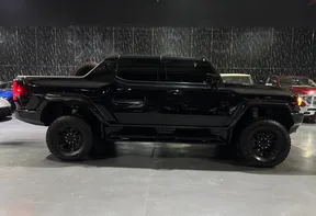 GMC Hummer EV 2024
