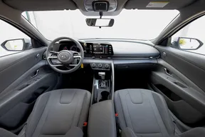 Hyundai Elantra / Avante 2023