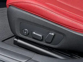 BMW 3 Series 318 2025