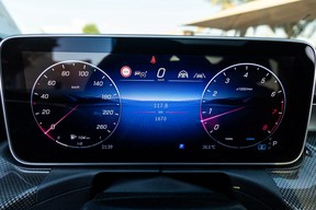 Mercedes-Benz C-Class 200 2025