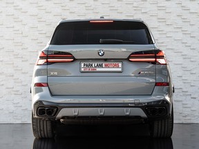 BMW X5 M60i 2025