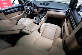 Porsche Cayenne 2022