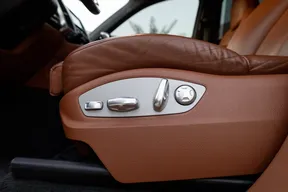 Porsche Cayenne GTS 2016