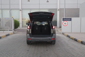 Peugeot 5008 2021