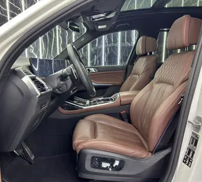 BMW X7 40 2025