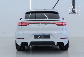 Porsche Cayenne GTS 2021