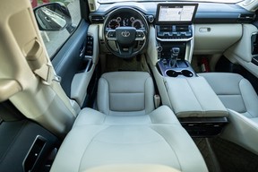 Toyota Land Cruiser 2024