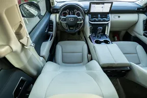 Toyota Land Cruiser 2024