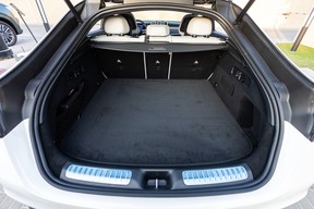 Mercedes-Benz GLC 300 2026