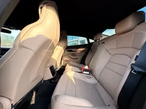 Porsche Taycan 2022