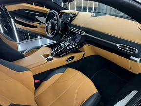 Aston Martin Vantage 2025