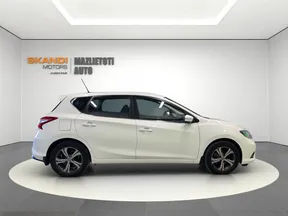 Nissan Pulsar 2016