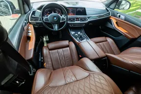 BMW X7 40 2021