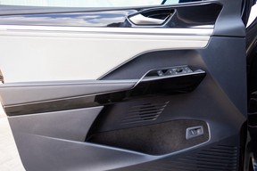 Volkswagen ID.6 CROZZ 2022