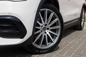 Mercedes-Benz GLA 200 2021