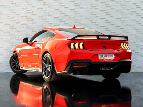 Ford Mustang Dark Horse 2024