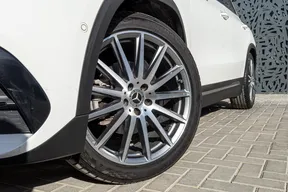 Mercedes-Benz GLA 200 2021