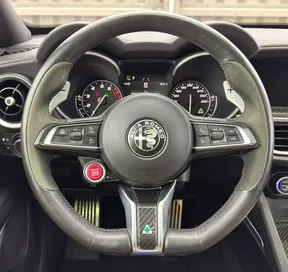 Alfa Romeo Stelvio Quadrifoglio 2022