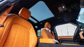 Land Rover Defender 110 2023